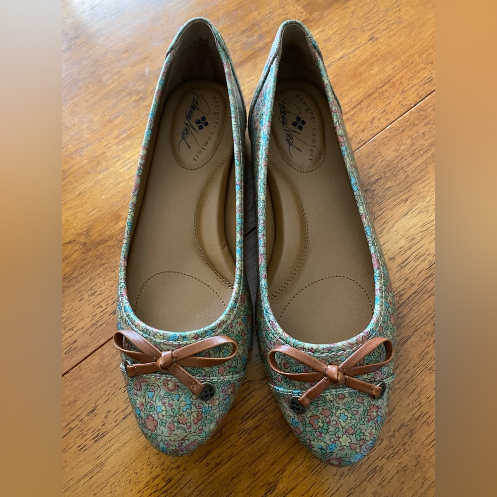 Patricia Nash Bettina Ballet Flats floral print leather shoes size 6.5M